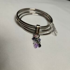 Inori Womens NWOT 4 Stacked Stainless Steel Bangle Bracelets Beaded Daily Wear